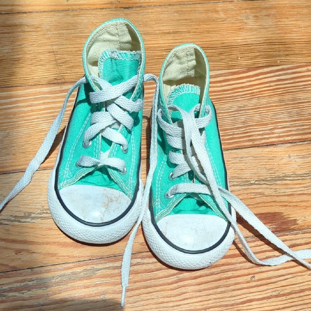 Kids Green High-Top Sneakers